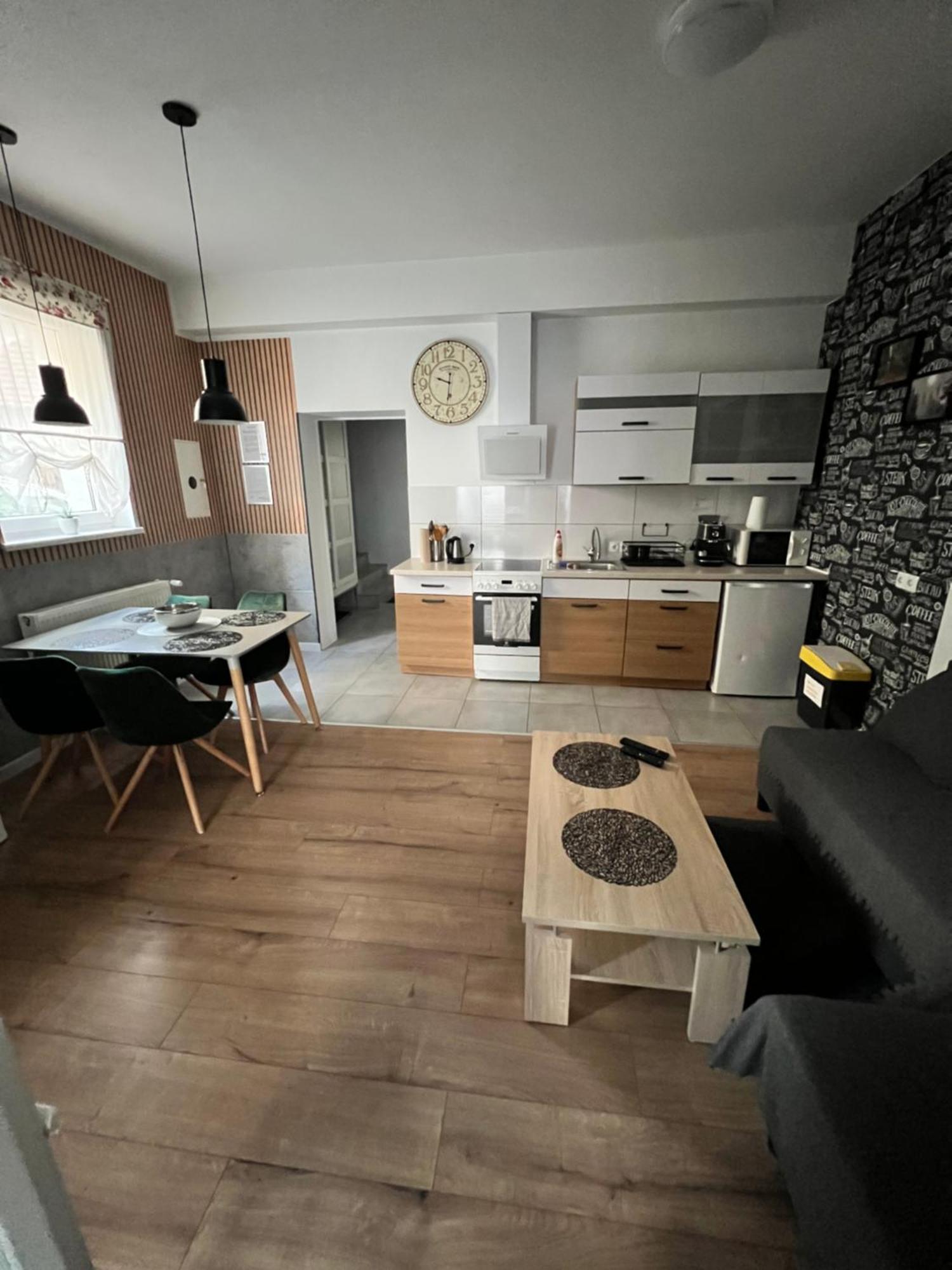 Apartamenty Cieplicka 20A Jelenia Gora Luaran gambar
