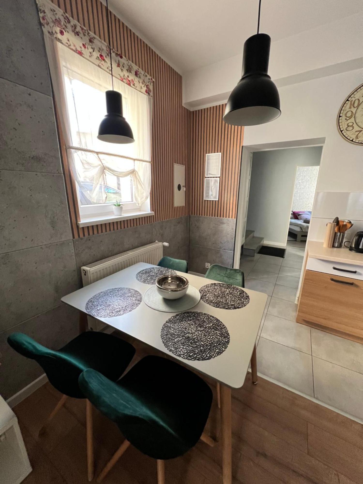 Apartamenty Cieplicka 20A Jelenia Gora Luaran gambar